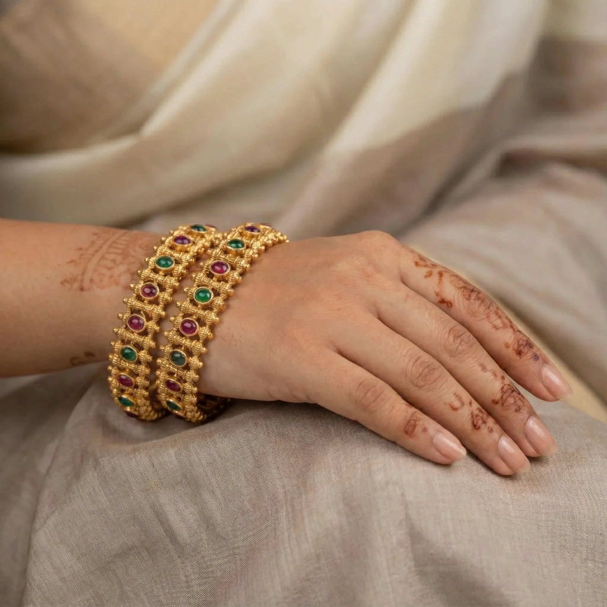 Antique Polki Gemstone Bangles – Ruby & Emerald (Set of 2) - Zaarva